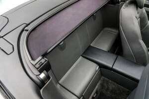 Image 39/40 of Mercedes-Benz SL 55 AMG (2002)