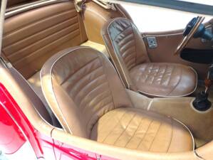 Image 32/50 of Triumph TR 3B (1962)