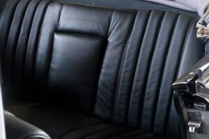 Image 31/49 of Mercedes-Benz 220 SE b (1962)
