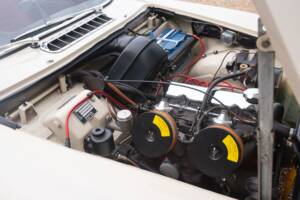 Image 45/50 of Volvo 1800 S (1966)