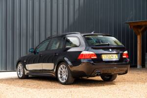 Imagen 17/65 de BMW 545i Touring (2005)