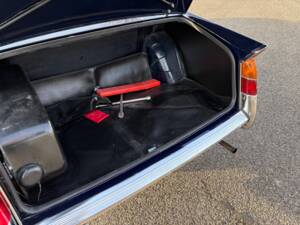 Immagine 19/27 di Triumph Vitesse 2-liter Mk II (1970)