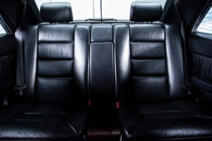 Image 13/29 de Mercedes-Benz E 320 (1995)