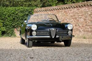 Bild 18/50 von Alfa Romeo 2000 Spider (1961)