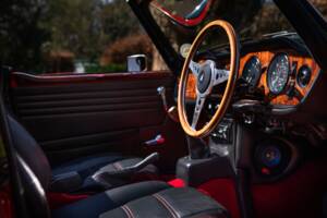 Immagine 37/41 di Triumph TR 6 PI (1972)