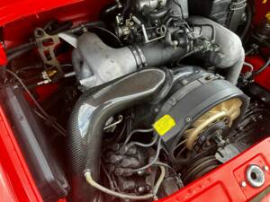 Bild 44/47 von Porsche 911 Carrera 4 (1990)