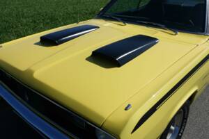 Image 10/57 of Plymouth Duster (1970)