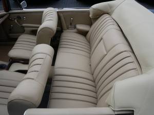 Image 16/25 of Mercedes-Benz 220 SE b (1963)