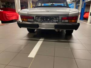 Image 7/32 of FIAT 124 Pininfarina Spidereuropa (1985)