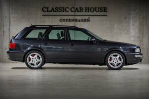 Image 10/99 of Audi RS2 Avant (1994)