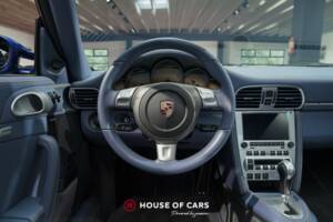 Bild 15/23 von Porsche 911 Carrera 4S (2006)