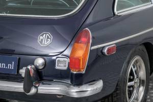 Immagine 28/50 di MG MGB GT (1972)