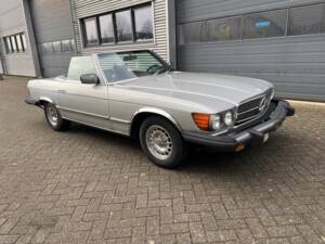 Image 4/8 de Mercedes-Benz 450 SL (1978)