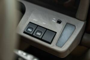 Bild 32/50 von Jaguar XJ6 3.2 (1995)