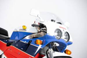 Immagine 31/48 di Honda VFR 750R RC 30 (1988)