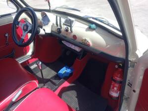 Image 17/26 of FIAT 500 F (1970)