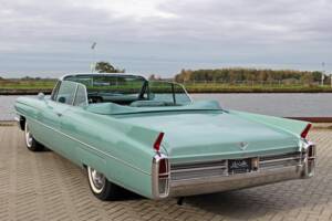 Image 3/29 of Cadillac 62 Convertible (1963)