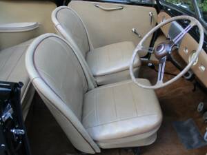 Image 9/21 de Morris Minor MM Tourer (1950)