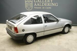 Afbeelding 42/50 van Opel Kadett 2,0i GSi (1988)