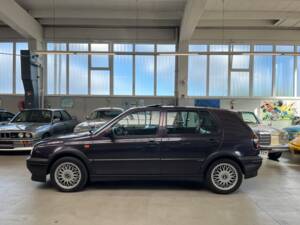 Bild 34/43 von Volkswagen Golf III 2.8 VR6 (1992)