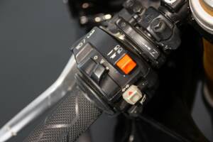 Bild 49/50 von Aprilia RSV 1000 V60 (1999)