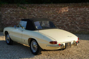Bild 25/50 von Alfa Romeo 1600 Spider Duetto (1967)