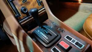 Bild 14/29 von Mercedes-Benz 500 SLC (1980)