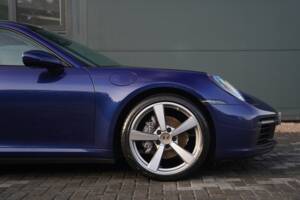 Bild 24/50 von Porsche 911 Carrera 4 GTS (2022)