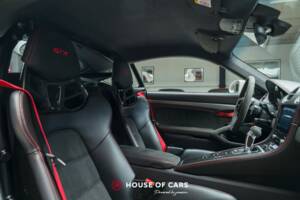 Image 18/24 of Porsche 718 Cayman GT4 Clubsport (2022)