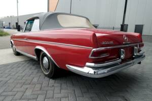 Afbeelding 8/28 van Mercedes-Benz 300 SE (1963)