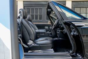 Image 29/34 of Rolls-Royce Phantom DHC (2008)