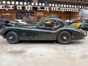 Image 25/28 of Jaguar XK 120 FHC (1953)