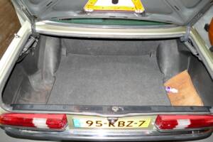 Image 16/22 of Mercedes-Benz 280 CE (1983)