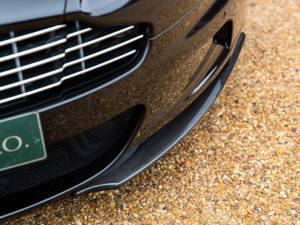 Immagine 25/98 di Aston Martin DBS (2010)