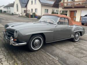 Image 2/51 de Mercedes-Benz 190 SL (1960)