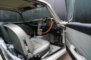 Image 11/42 de Aston Martin DB 5 (1964)