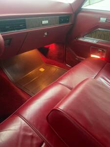 Image 78/90 of Cadillac Sedan DeVille (1970)