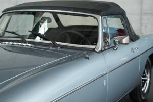 Image 7/50 of MG MGB (1976)