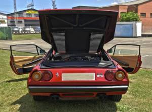 Bild 17/45 von Ferrari 308 GTBi (1981)