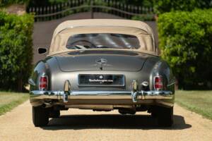 Imagen 12/50 de Mercedes-Benz 190 SL (1962)