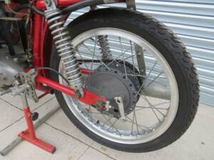 Imagen 40/45 de Moto Morini 175 GT (1958)