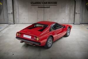 Image 7/97 of Ferrari 308 GTB Quattrovalvole (1983)