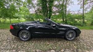 Imagen 24/58 de Mercedes-Benz SL 350 (2005)