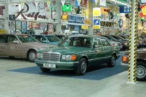 Bild 7/50 von Mercedes-Benz 260 SE (1990)