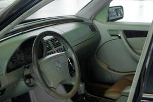 Bild 20/45 von Mercedes-Benz C 230 Kompressor T (1999)