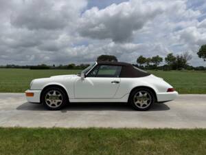 Image 3/62 of Porsche 911 Carrera 2 (1990)