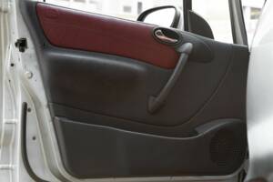 Afbeelding 30/41 van Mercedes-Benz A 160 "F1 Häkkinen Edition" (1999)