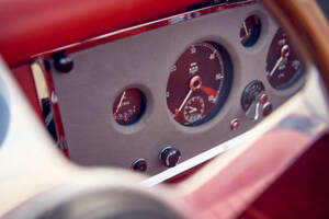 Immagine 36/42 di Jaguar XK 150 3.4 S OTS (1958)