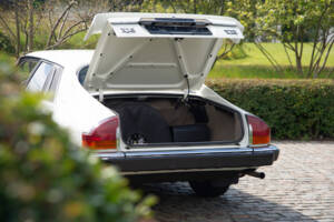 Bild 31/39 von Jaguar XJ-S V12 (1989)