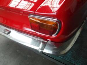 Image 23/50 of Alfa Romeo Giulia GT 1300 Junior (1972)